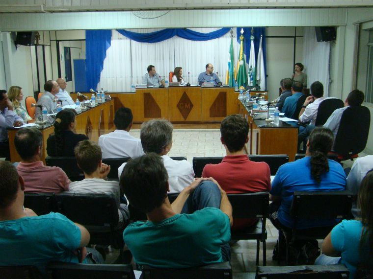 Destaques da sessão ordinária do dia 14 da Câmara de Vereadores de Laranjeiras do Sul